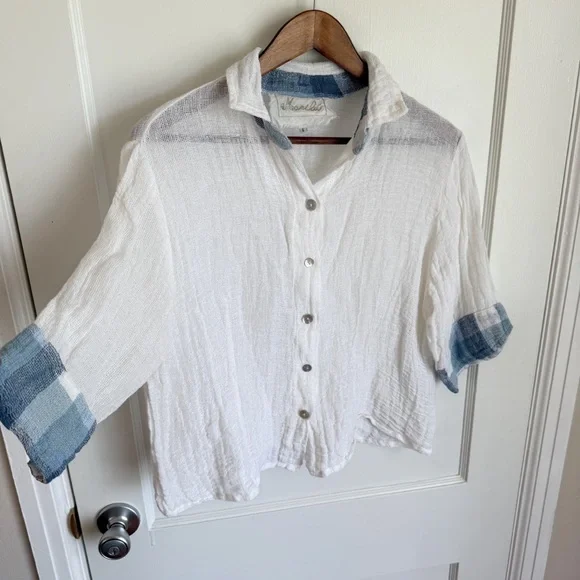 Marilu White Linen Button Up Sheer Blouse With Blue Accents - Picture 3 of 9